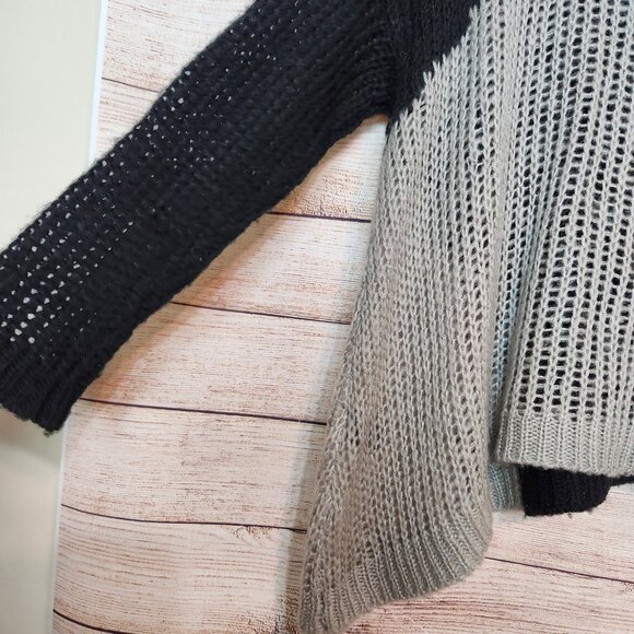 Listicle Black Gray Color Block Chunky Knit Pullover Sweater Women's Size M/L - Picture 12 of 14